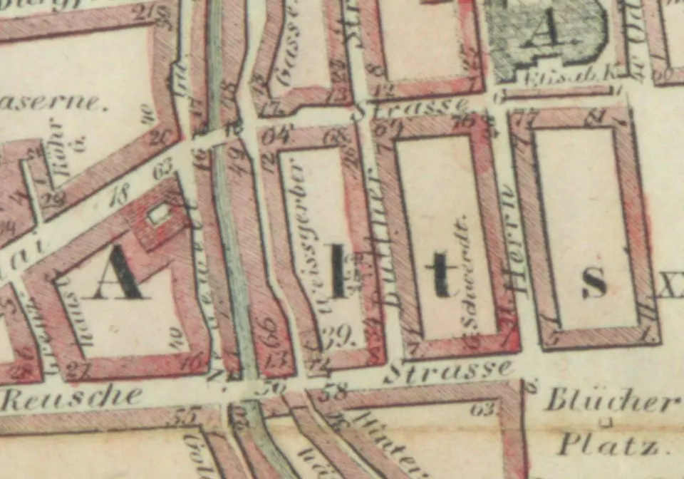 Fragment ręcznie kolorowanego planu Wrocławia z 1853 roku: kwartały kamienic między ulicami Nicolai i Reusche, pośrodku ulica podpisana Büttner.